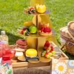 Χρυσή Τριώροφη Bάση Για Cupcake - Image 2