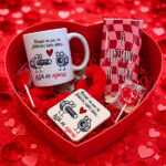 Κουτί δώρο για ζευγάρι με βιδώνεις