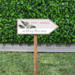 Πινακίδα Γάμου βέλος Dusk Botanical - Image 2