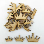 Ξύλινες μικρές Κορώνες (50 τεμ)