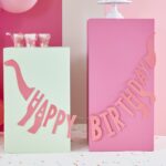 Γιρλάντα Γράμ. Pink Happy Birthday Dinosaur /ΔΕΙΝΟΣΑΥΡΟΣ 137 εκ